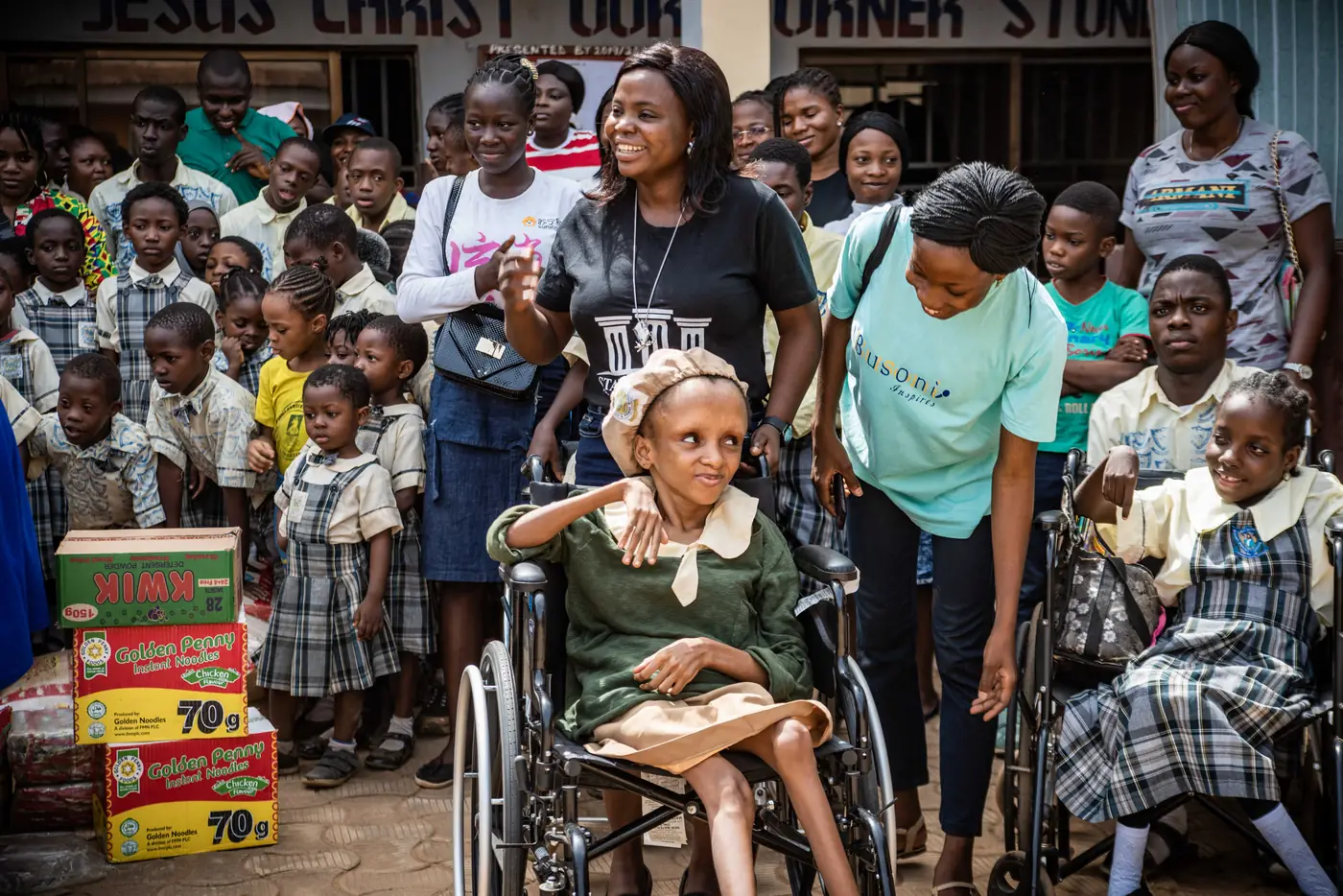 The team with students in wheelchairs
